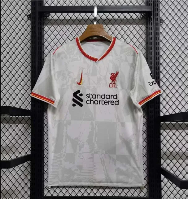 Liverpool - Maillot troisième kit pour la saison 24/25 - Urban 11